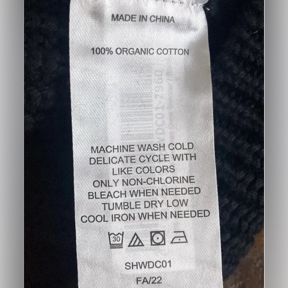 QUINCE 100% Organic Cotton Fisherman Crew Sweater black NWT Size Medium - Picture 12 of 14